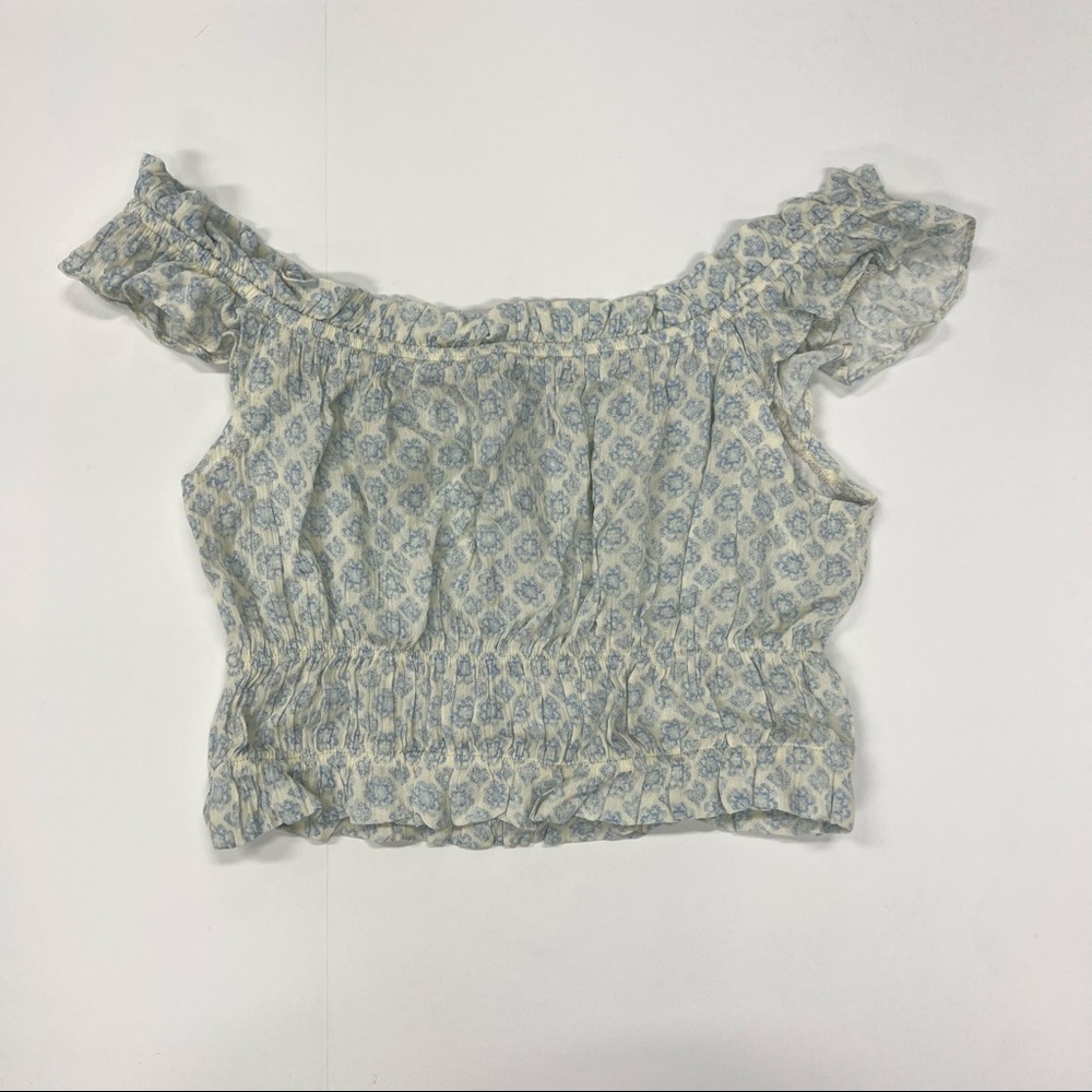 Olivaceous | Pattern Ruffle Crop Top - Picture 2 of 3